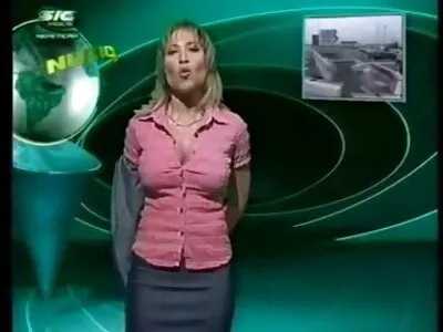 Ասիական մեղրը ծնկներին